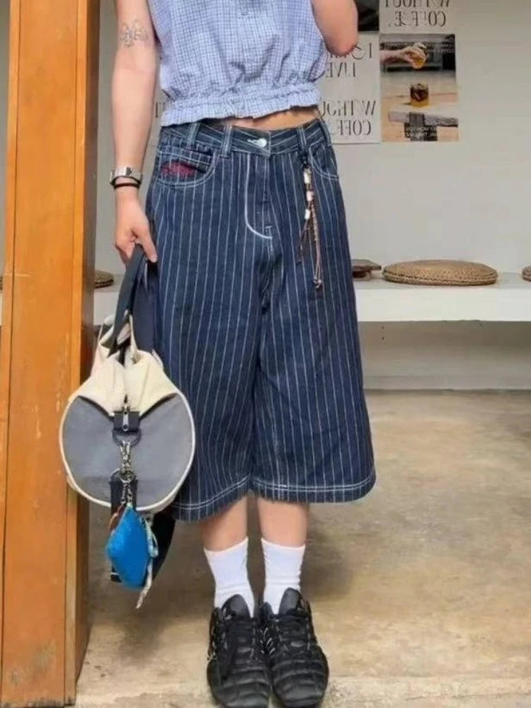 2025 Y2k Retro Women Low Rise Jorts Brushed Black Wash Cropped Baggy Jeans Wide Leg Frayed Denim Short Pants Fashion